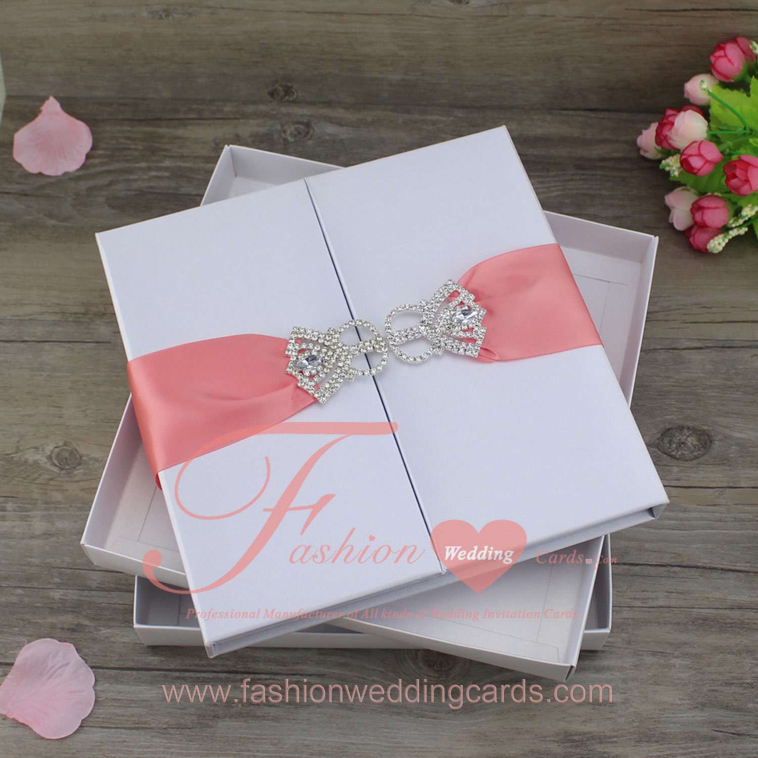 Cheap Premium Silk Boxes for Wedding Invitations Wholesale